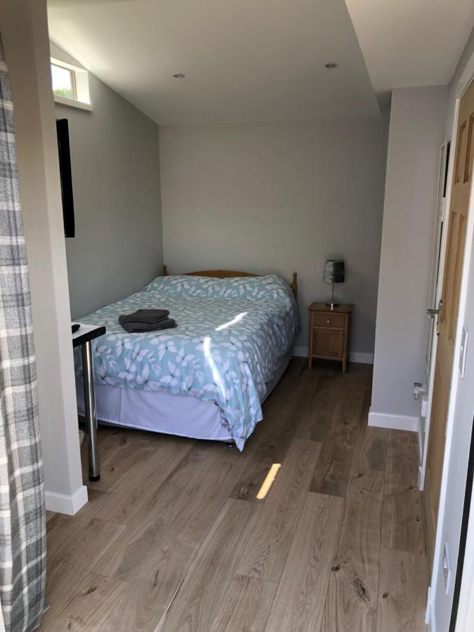 Ensuite Garden Apartment